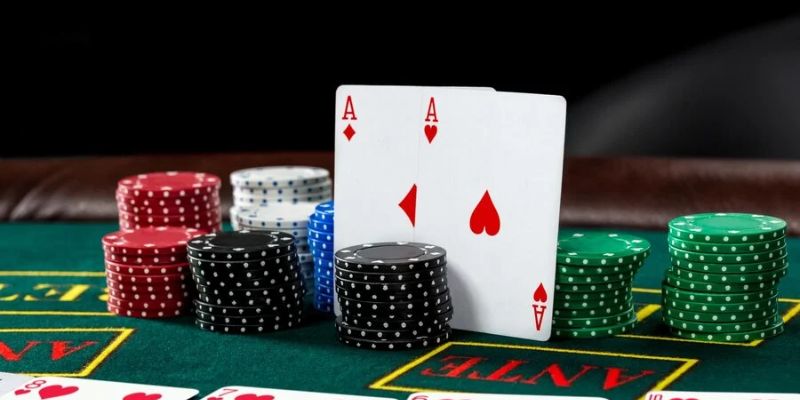 Tổng quan về poker – trò chơi bài trí tuệ hấp dẫn